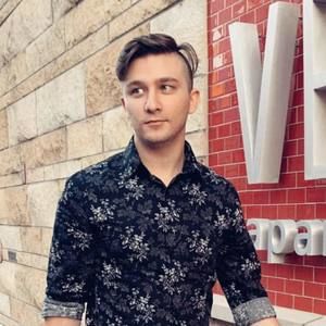 Meet your Posher, Alec